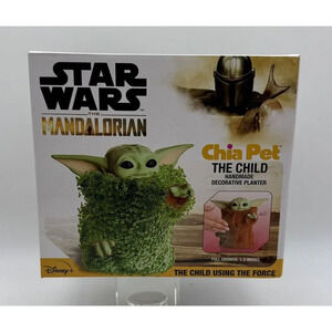 Chia Pet Star Wars: The Mandalorian - The Child Baby Yoda Decorative Planter New